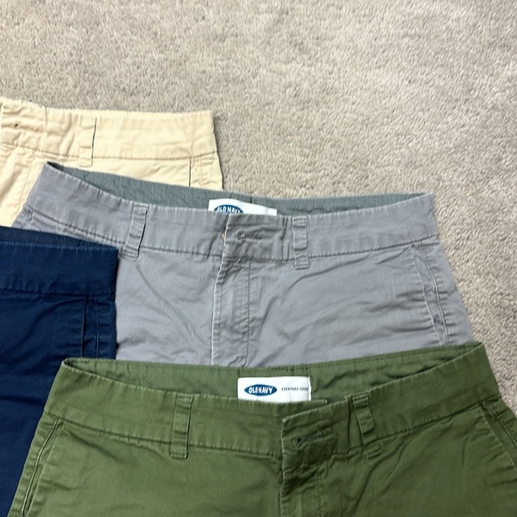 4 pairs of shorts - Picture 4 of 6